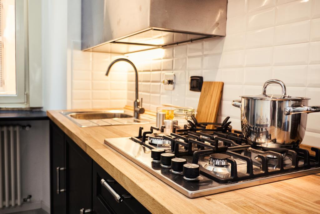 Bmga L Stylish Industrial Termini Apartment Рим Екстериор снимка