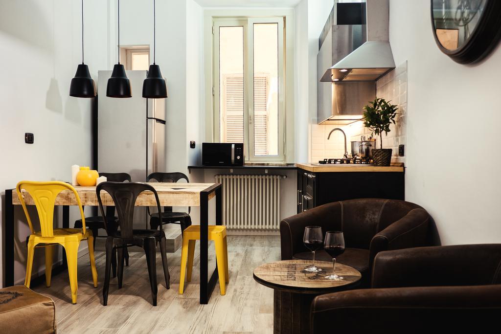 Bmga L Stylish Industrial Termini Apartment Рим Екстериор снимка